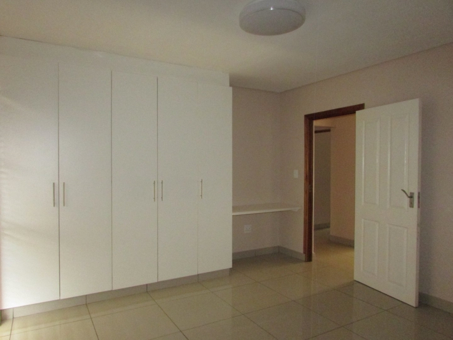 To Let 3 Bedroom Property for Rent in Heuwelsig Free State